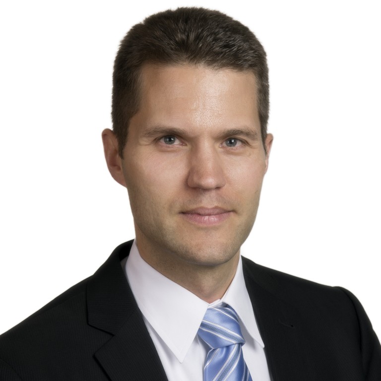 Dr. Oliver Heinrich
